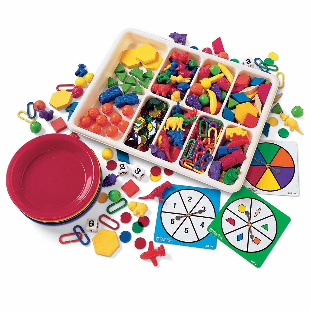 Matching games with different matching rules can help improve cognitive flexibility by helping children practice changing their train of thought based on the circumstances.